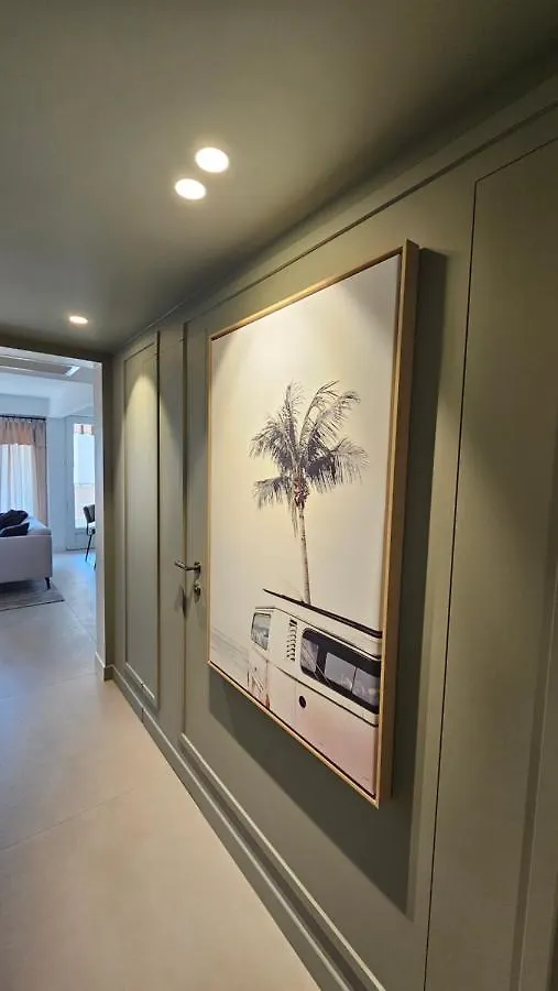 Cannes Banane 3 Pieces Renove Tout Equipe Au Coeur De Cannes - Garage Prive